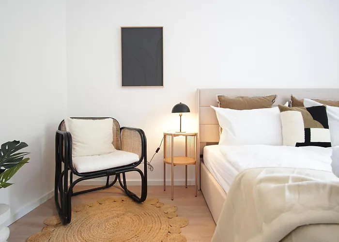 Homefy - Balcony Lejlighed *