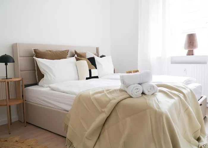 Homefy - Balcony Lejlighed *